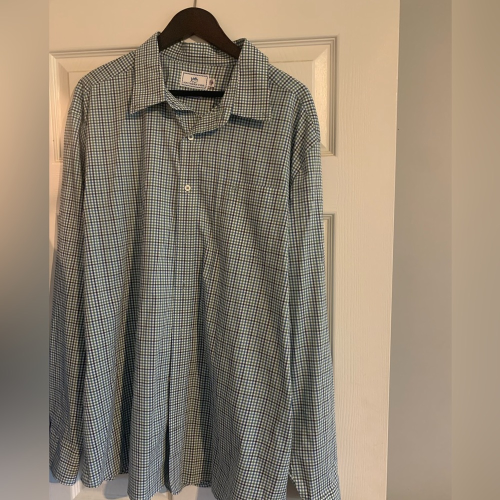 SOUTHERN TIDE • XXL •GREEN BUTTON DOWN